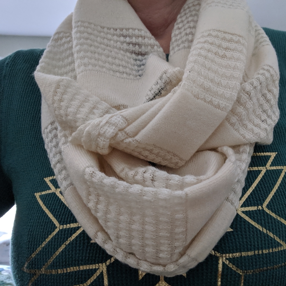Chico's infinity scarf